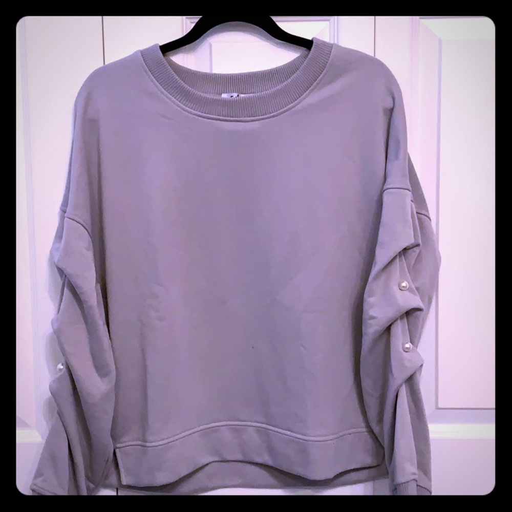 FALLING LOVE sweatshirt with faux pearl detail